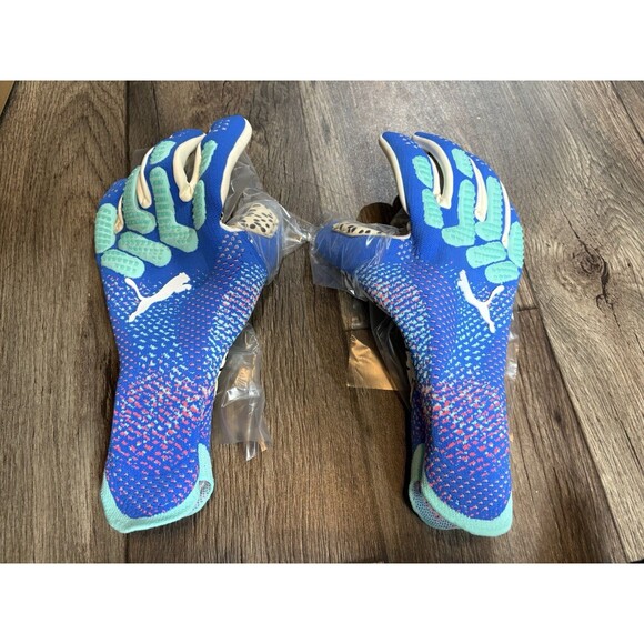 Puma Future Ultimate NC Goalkeeper Soccer Gloves- 041923-04 Size 11 MSRP $150 - Picture 1 of 8
